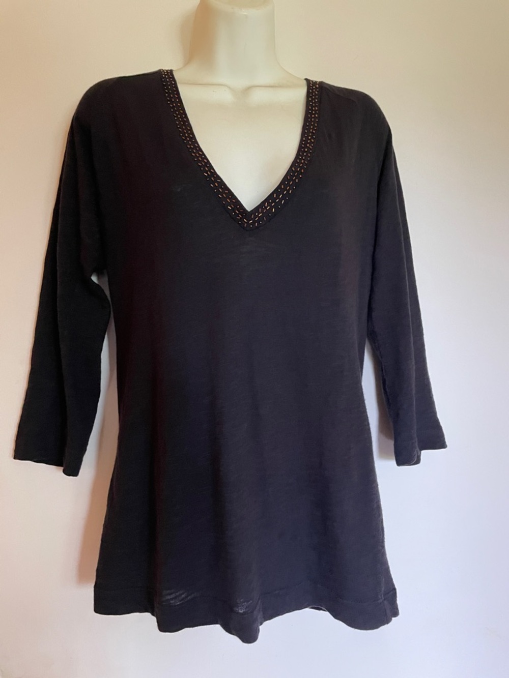 American Rag Black V-Neck Women's medium Studded Trim Sexy deep V 3/4 sleeve